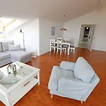 Haus Holstein Whg. 17 Mit Suedbalkon * Sellin (Rugen)