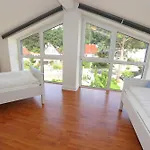 Apartment Haus Holstein Whg. 17 Mit Suedbalkon *