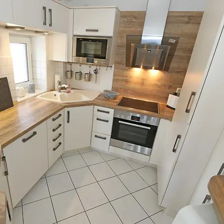 Haus Holstein Whg. 17 Mit Suedbalkon ゼリン