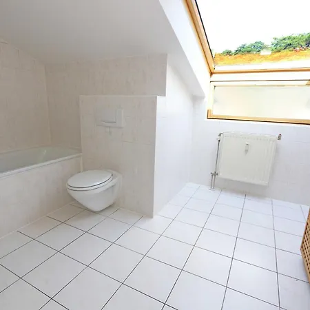 Haus Holstein Whg. 17 Mit Suedbalkon ゼリン